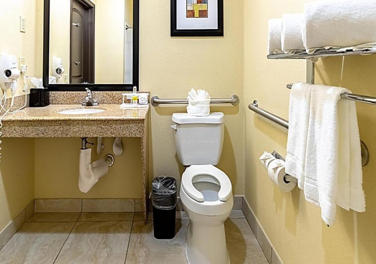 Holiday Inn Express & Suites Houston South - Near Pearland By Ihg Luaran gambar