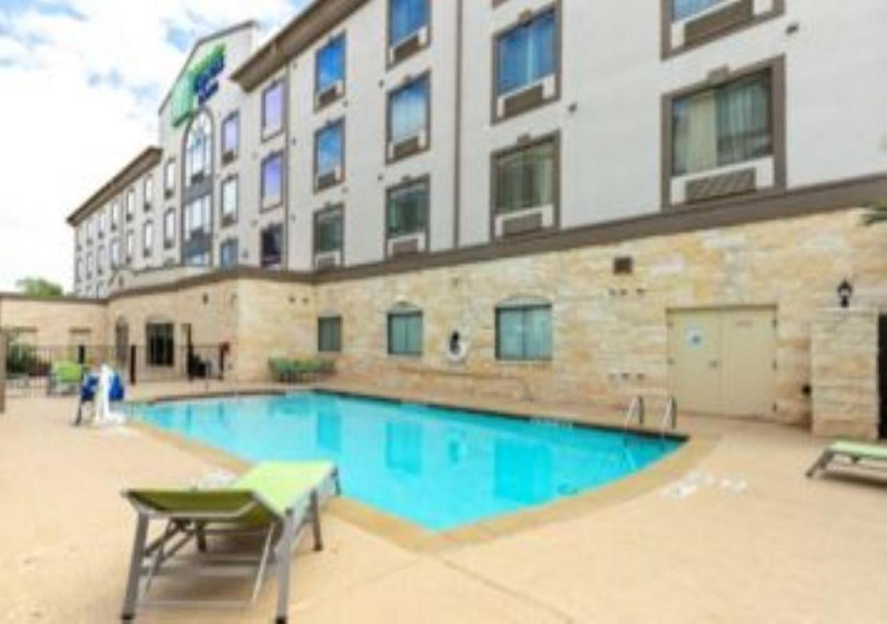 Holiday Inn Express & Suites Houston South - Near Pearland By Ihg Luaran gambar
