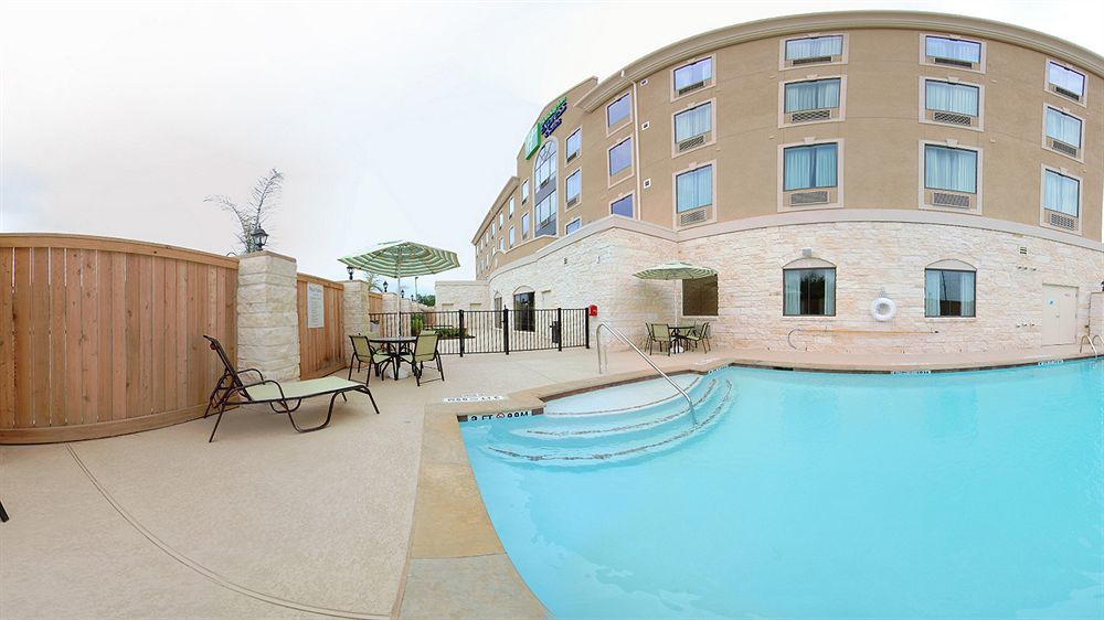 Holiday Inn Express & Suites Houston South - Near Pearland By Ihg Luaran gambar